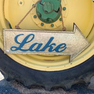 Silver Arrow “Lake” Sign Wall Decor blue lettering